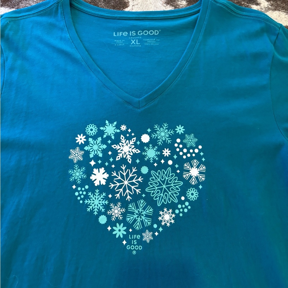 Life is Good women’s shirt size XL NWOT